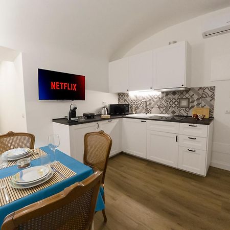 Appartamento Centro-5Stelle 10 Minuti Dal Mare A Piedi Savona Esterno foto